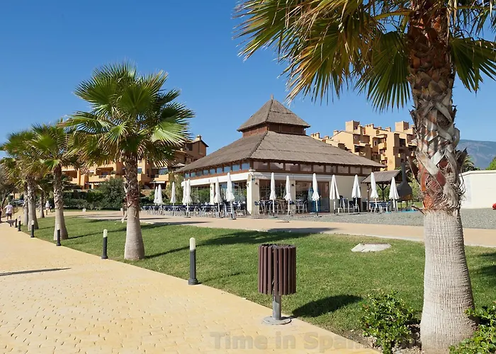 East Maewest アパート *