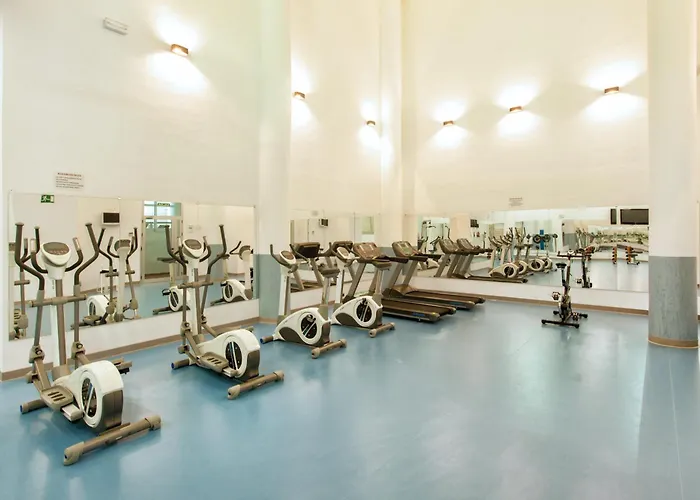 アパート East Maewest エステポナ