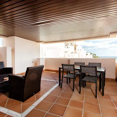 East Maewest * Estepona