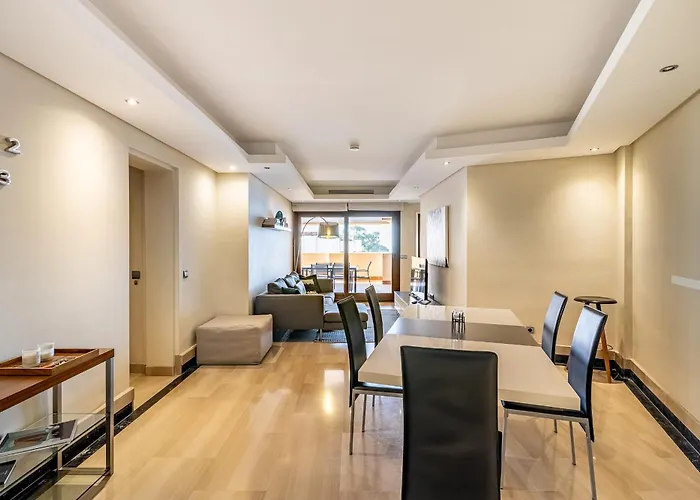 East Maewest Lägenhet